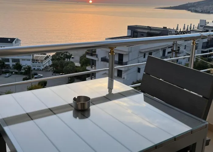 Bluemoon Suites Sarande