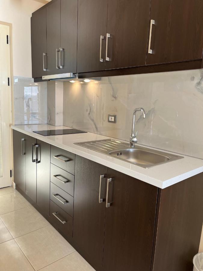 Bluemoon Apartment