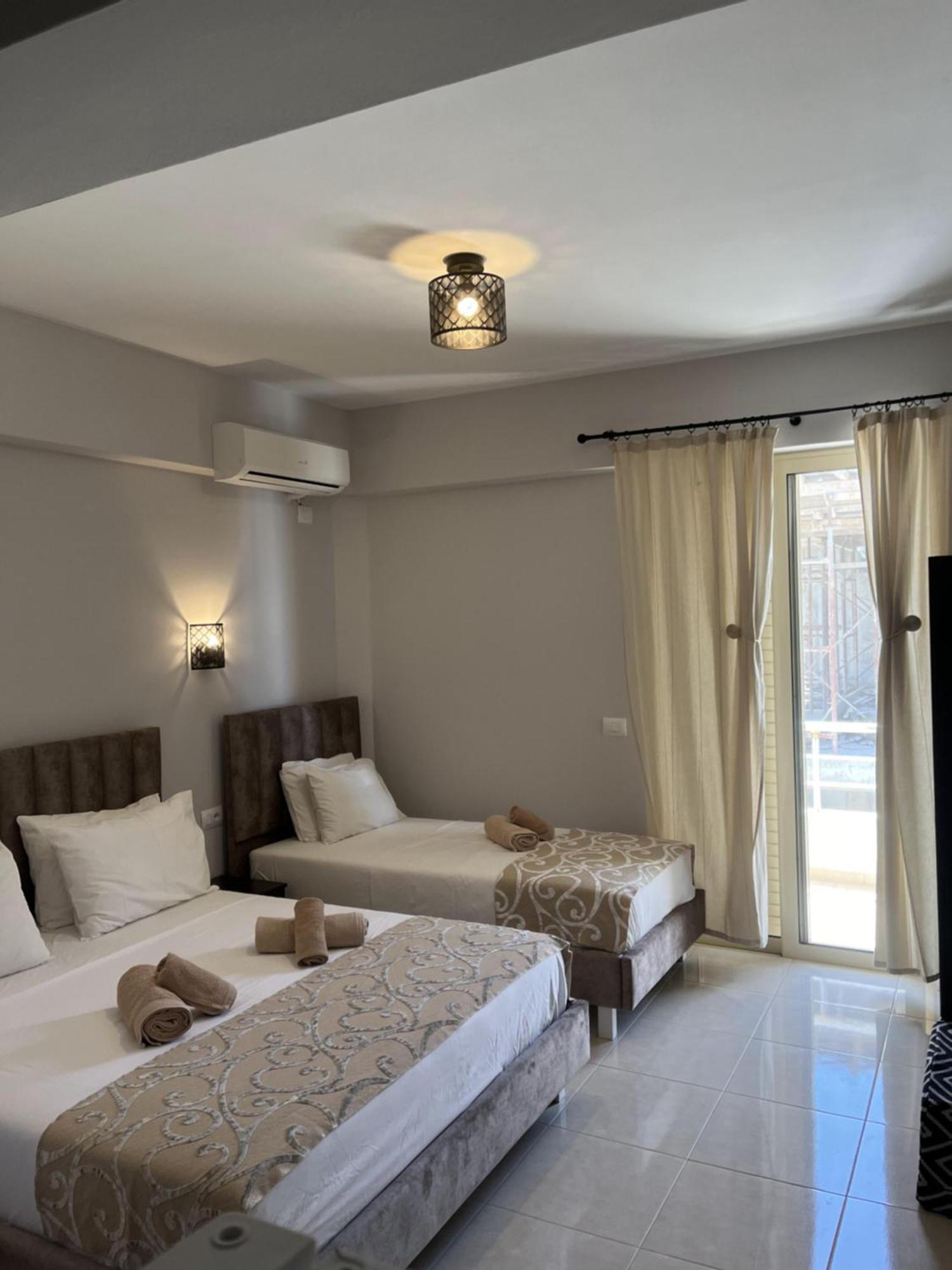Bluemoon Apartment *